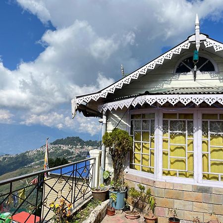 Eagle'S Nest Homestay 다르질링 외부 사진