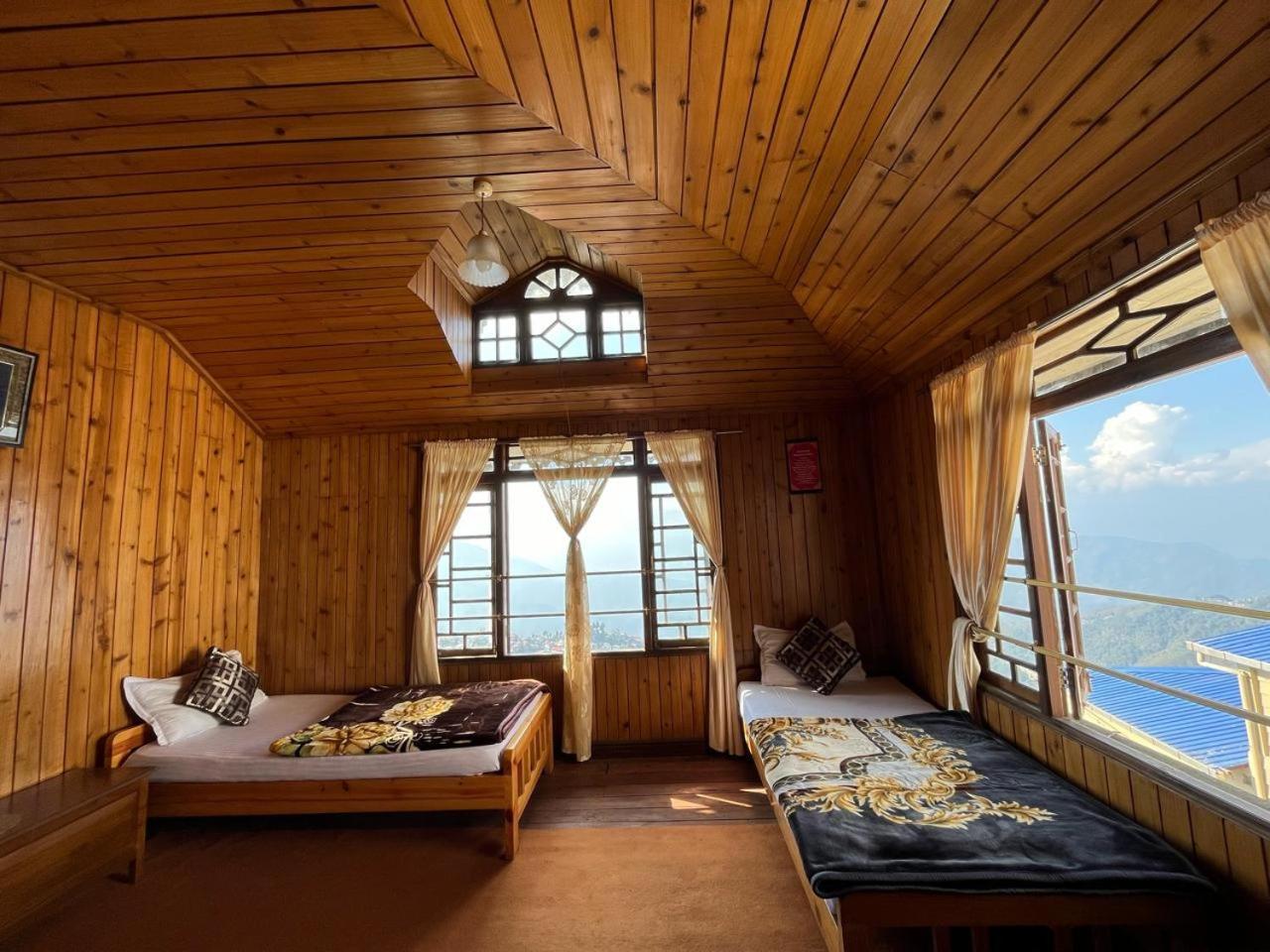 Eagle'S Nest Homestay 다르질링 외부 사진