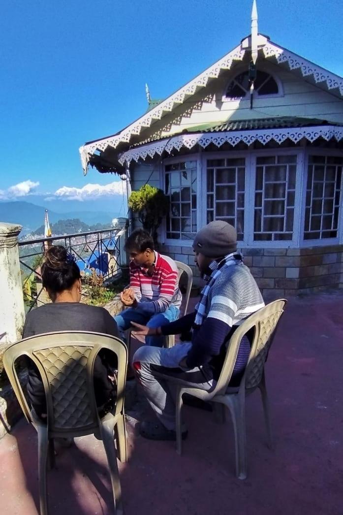 Eagle'S Nest Homestay 다르질링 외부 사진